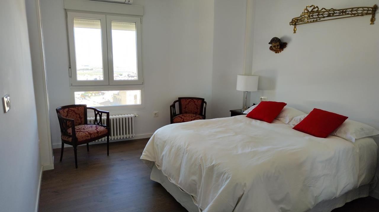 Entreolivos Apartment Jaen Bagian luar foto